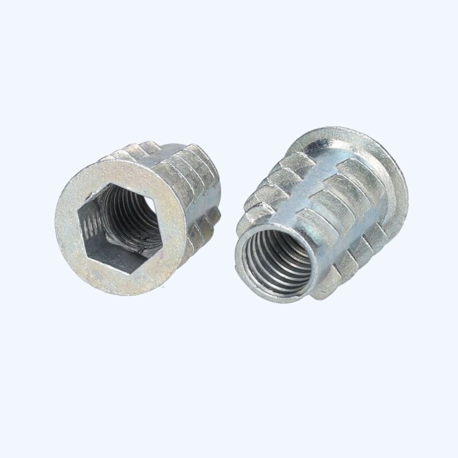 100 stuks rampamoeren M8